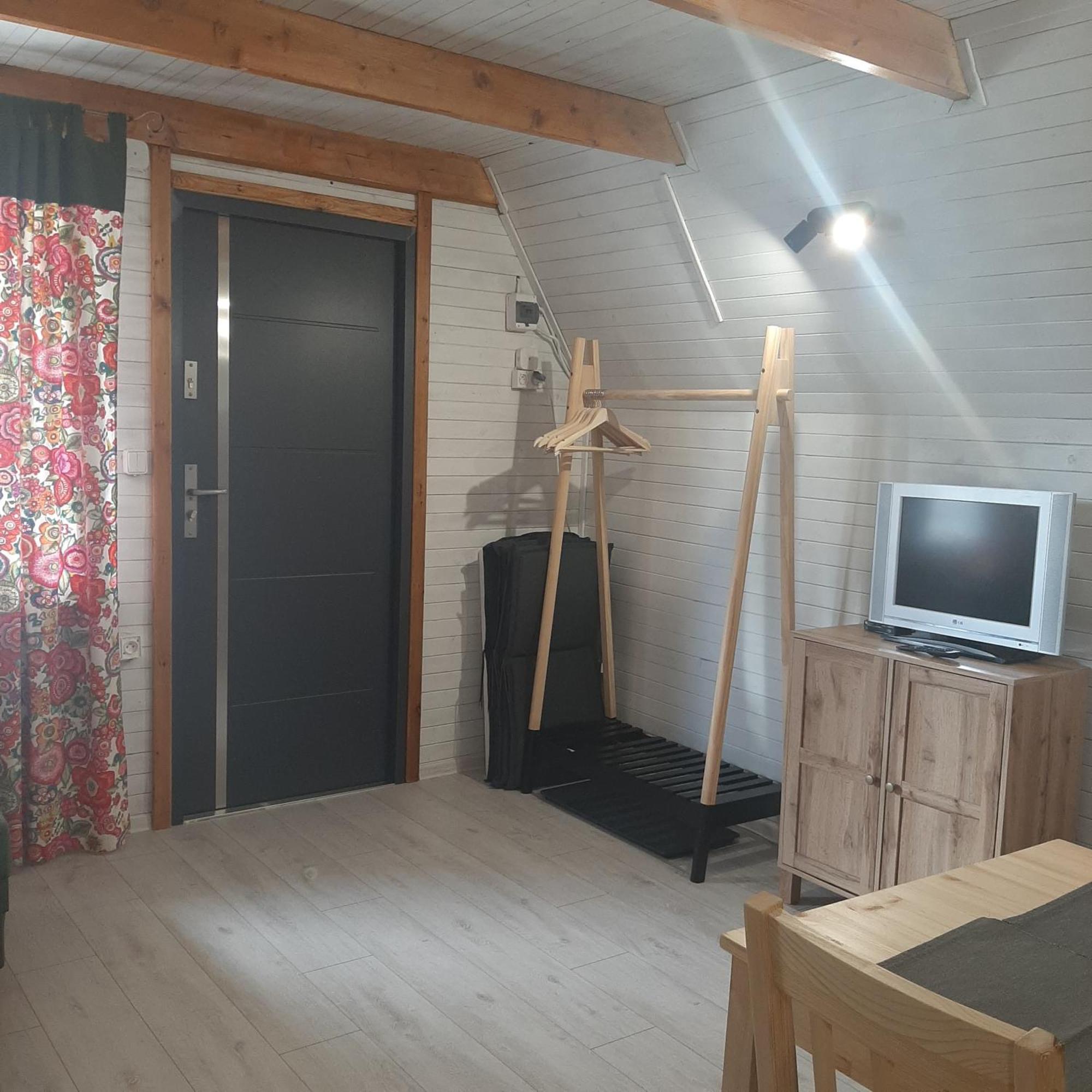 domek good vibes B Gniezdzewo Buitenkant foto